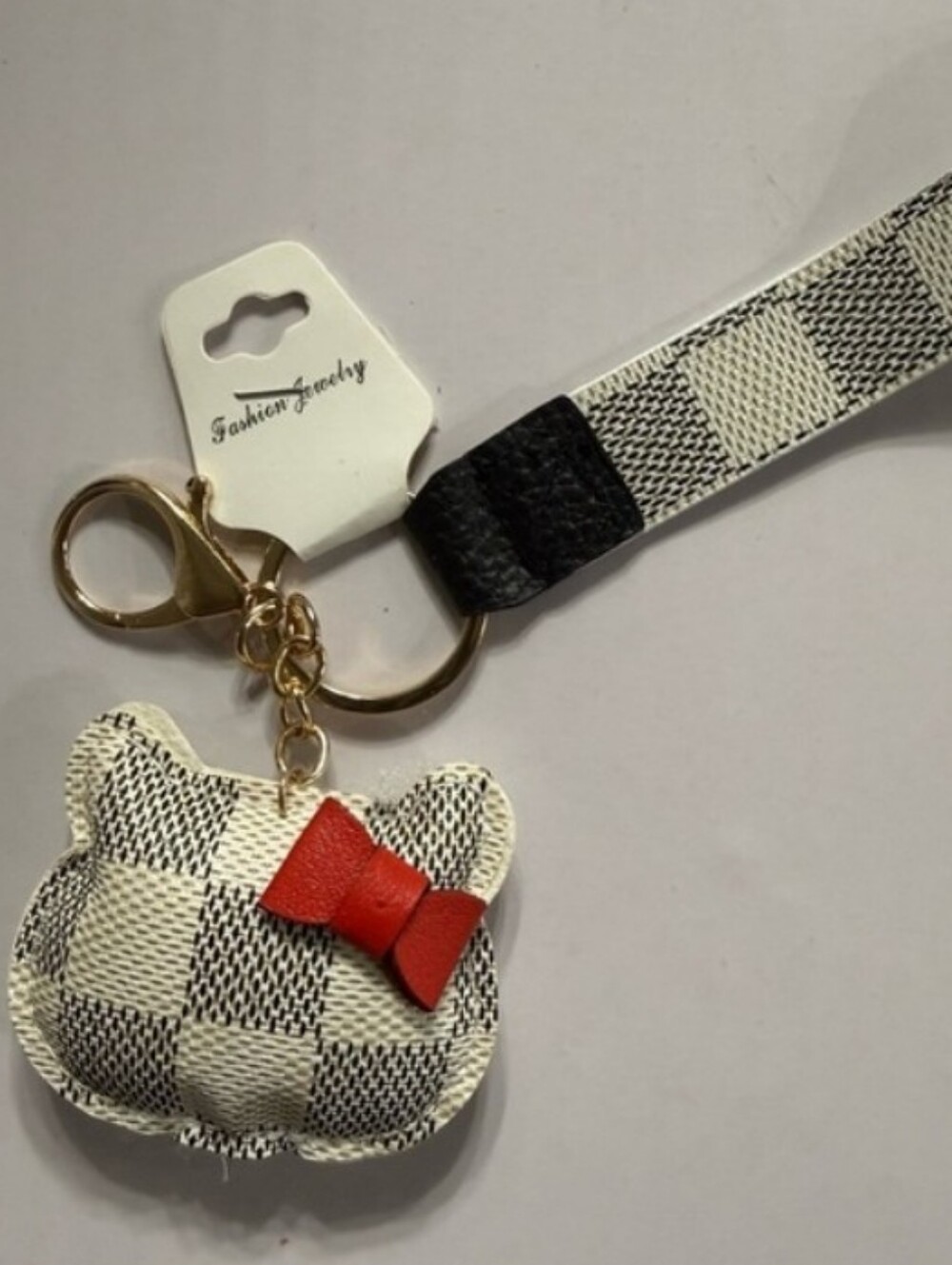 Choose (1) Hello Kitty Charm Keychain - Picture 3 of 4